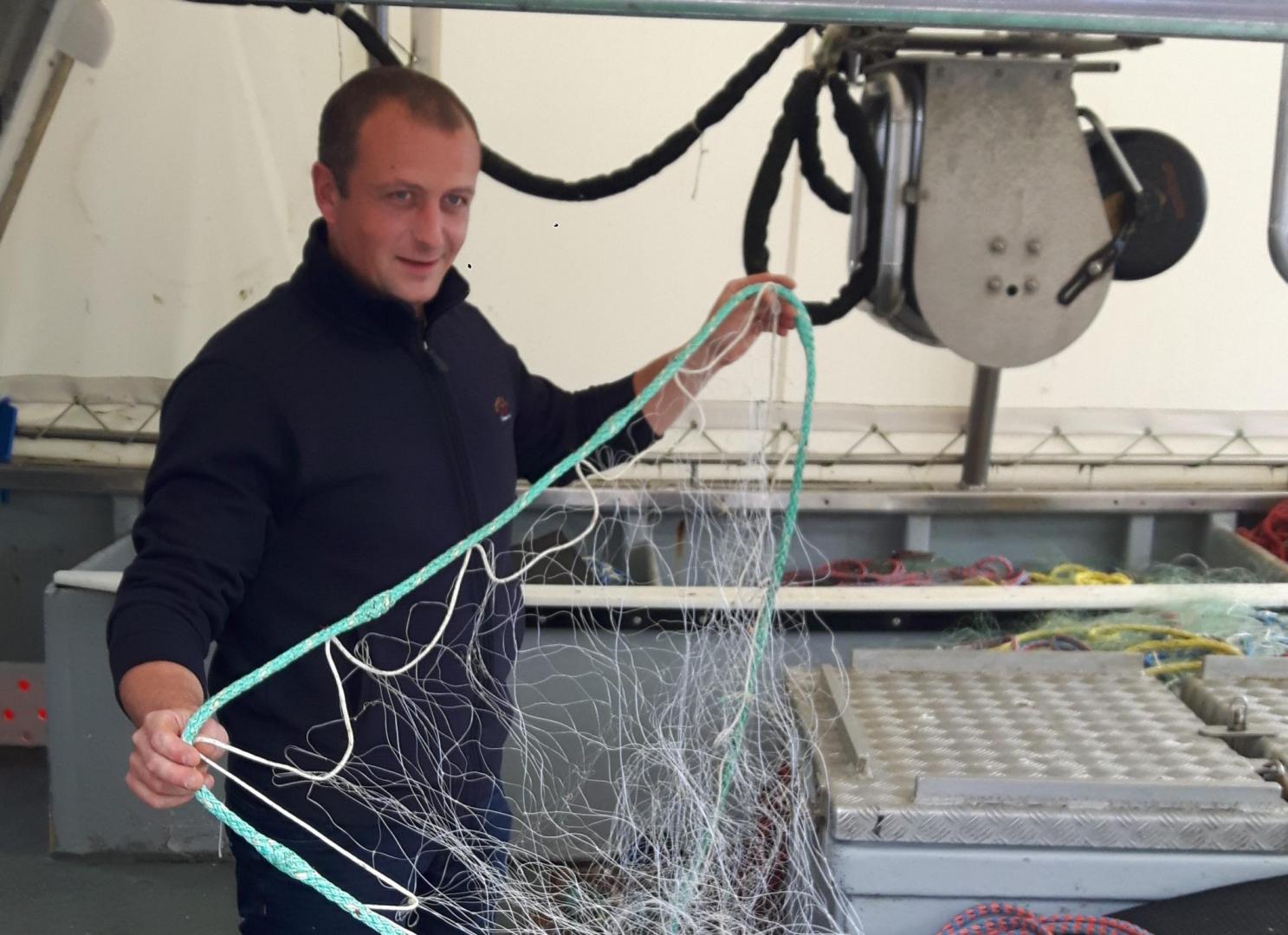 Report on the first trials and tests of the new model: Biodegradable and  recyclable fishing nets
