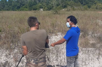 Formation au permis de chasser en Guyane. Crédit : François Korysko / OFB