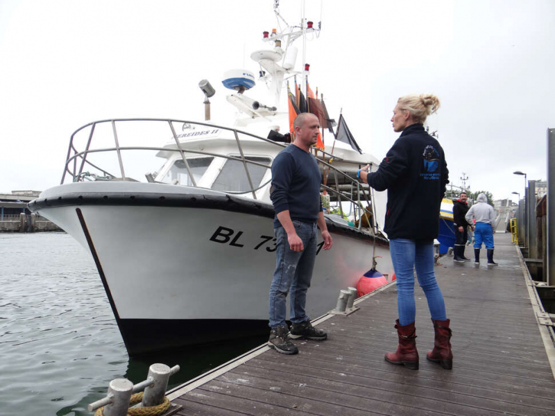 Experimentation de filets de pêche biosourcés et biodégradables. Crédit photo : Line Viera / OFB