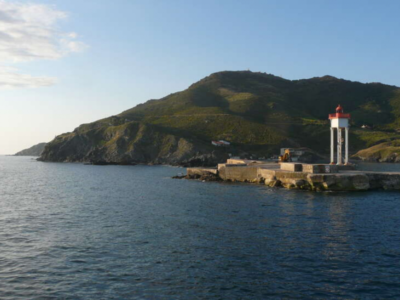 Littoral de la côte rocheuse. Crédit photo : Mylène Ghiglione / OFB